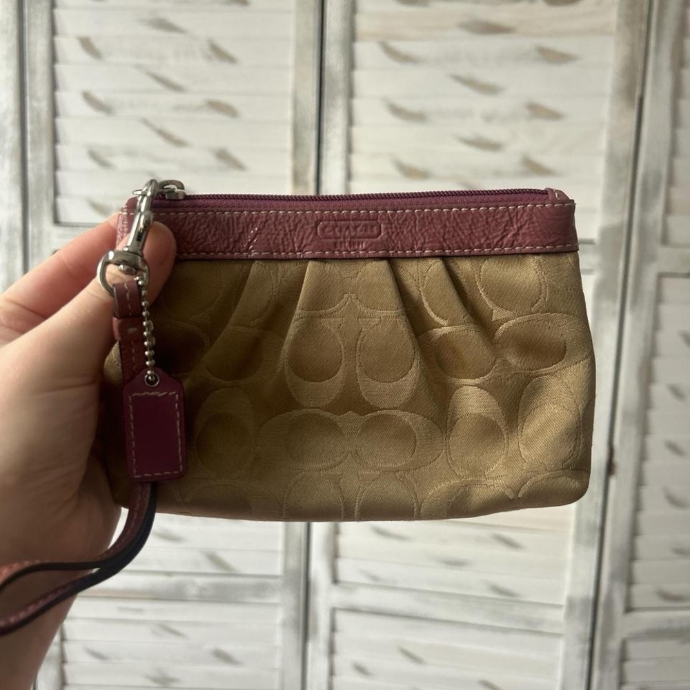 Vintage Coach Y2K Signature Jacquard Pleated Wristlet Khaki & Plum